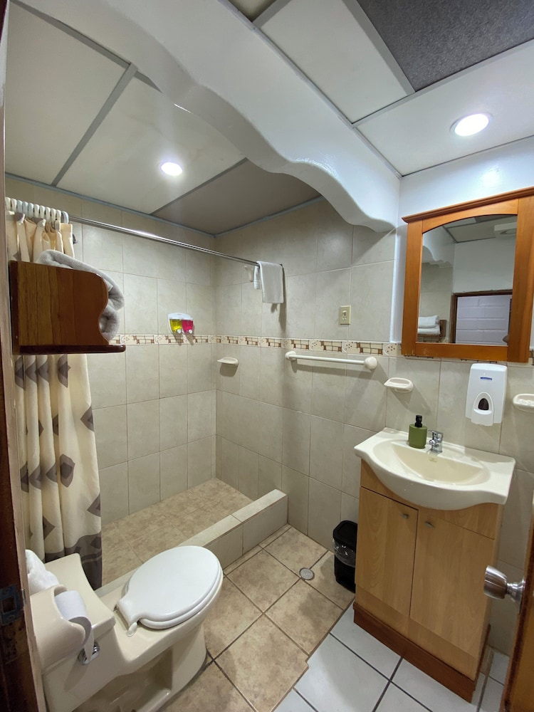 La Peregrina Bed & Breakfast