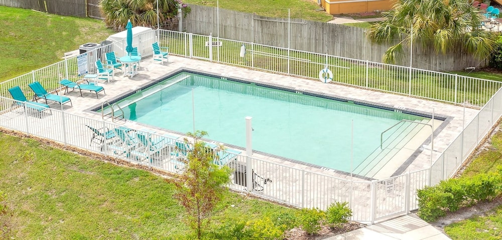Boho Condo 3 3 Heated Pool