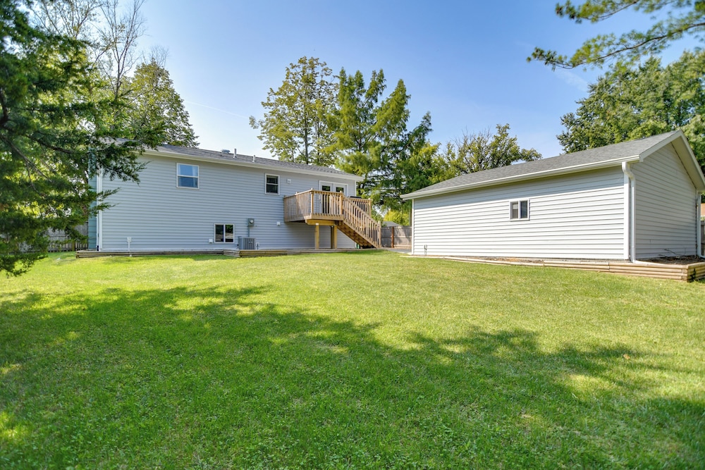 4 Mi to Big Creek State Park: Spacious Family Home