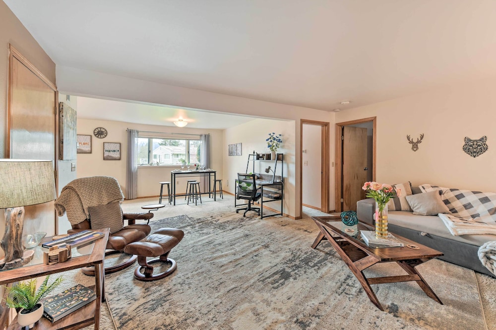 Juneau Vacations - Juneau Apartment - Walk to Hiking  Breweries - Property Image 16