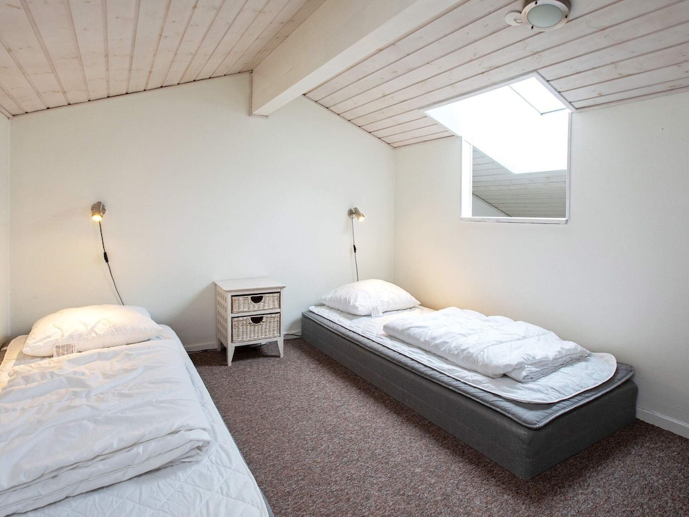 12 Person Holiday Home in Vaeggerlose-by Traum