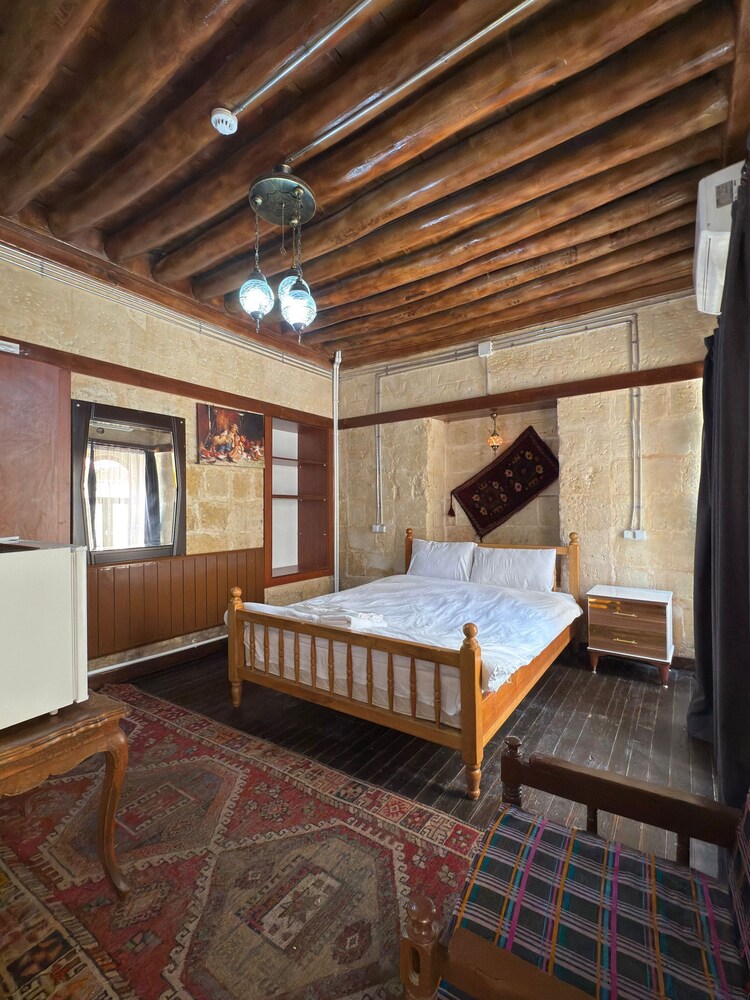 Kayacık Konağı