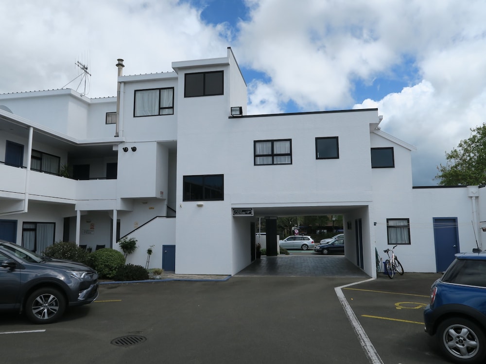 Photo 48