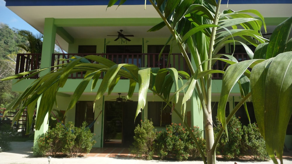 Mavi Surf Hotel