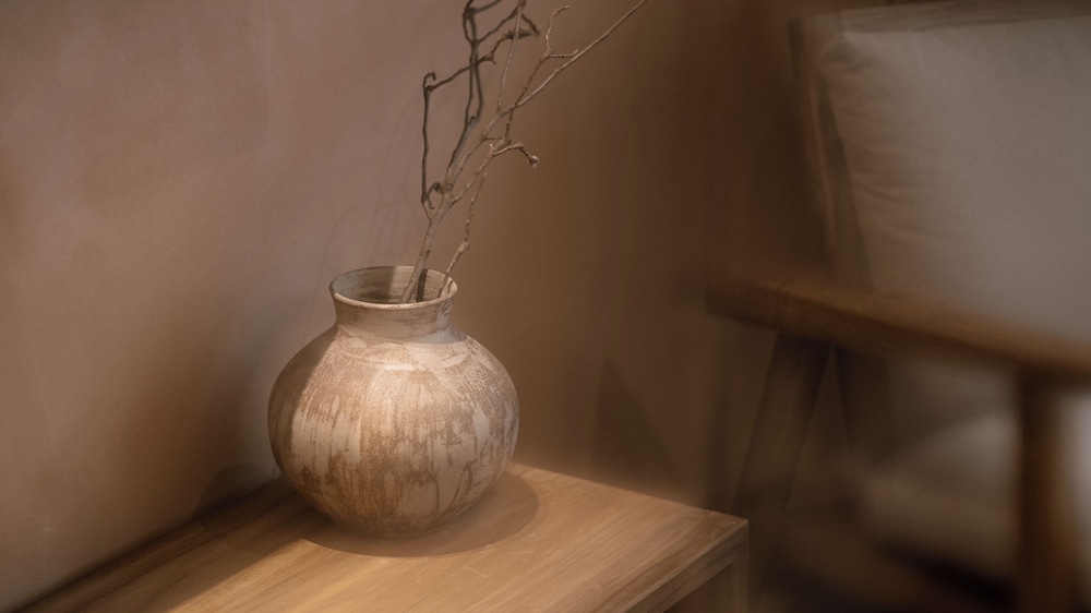 Shishe Spring Designer Homestay