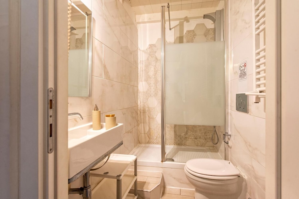 Merulana Suite Apartment