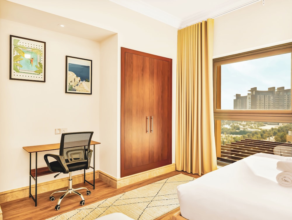 New Fairmont Residences by Propigo