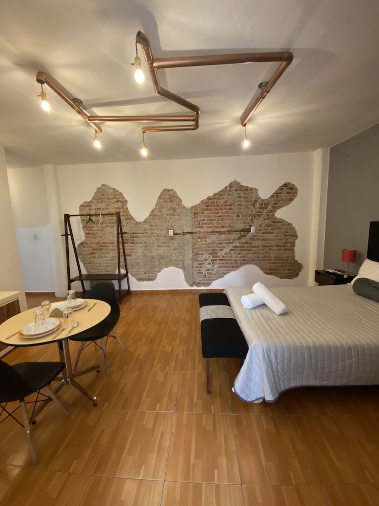 Lofts 48 - Property Image 4