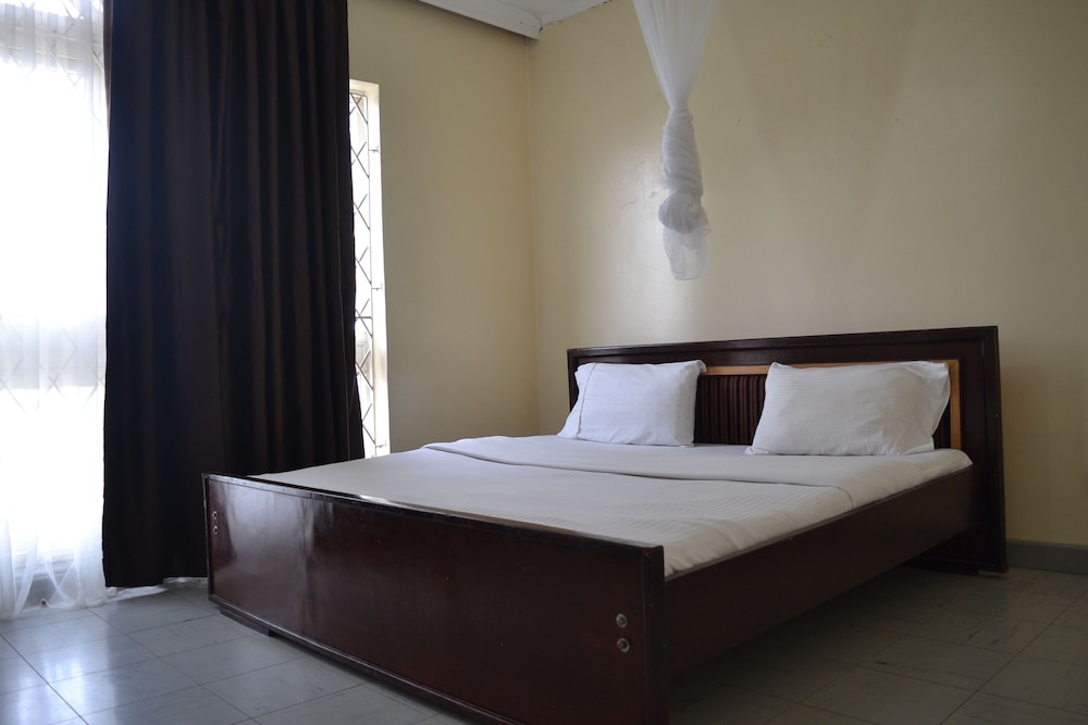 Bid B&B view 5