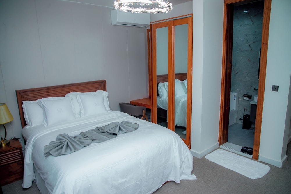 Maison Luxe Apartments