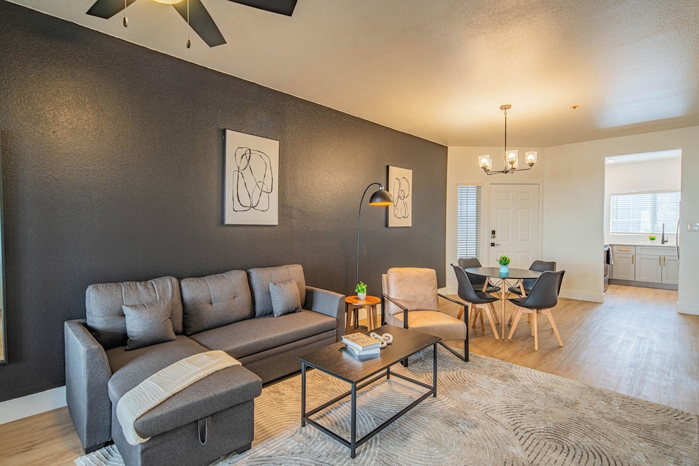 ROVE LIVING/KL - Hideaway North Scottsdale