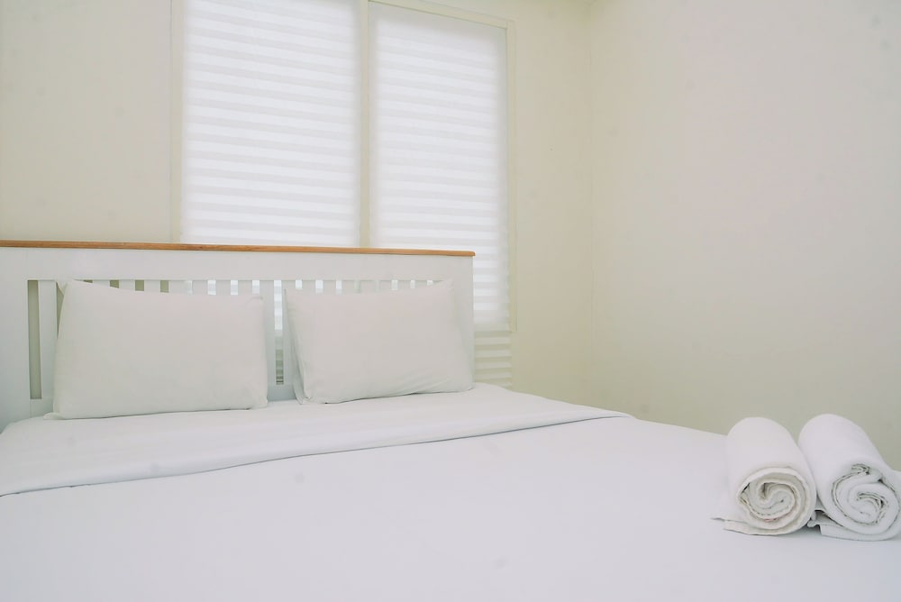 Comfort 1BR with Minimalist Design at Podomoro Golf View Apartment