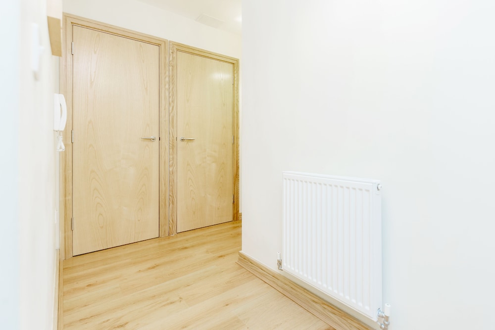 Guildford Vacations - Roomspace Apartments -Westnye House - Property Image 14