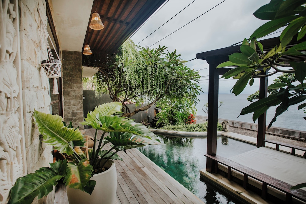 AKSARA PRIVATE VILLA nusa penida