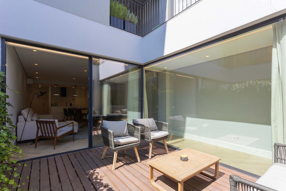 Liiiving in Porto - Pool Paradise Apartment C