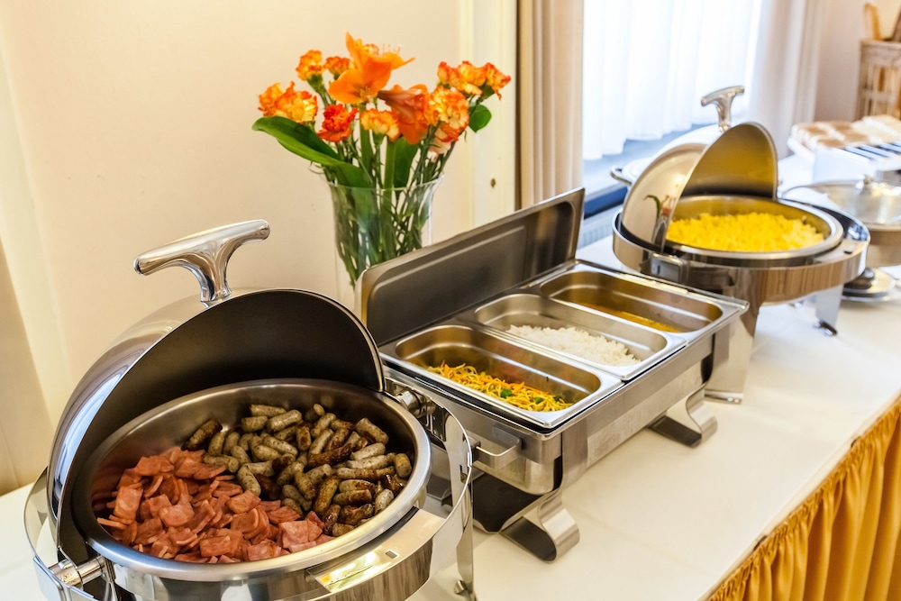 Frankfurt Vacations - Hotel Monopol - Property Image 15
