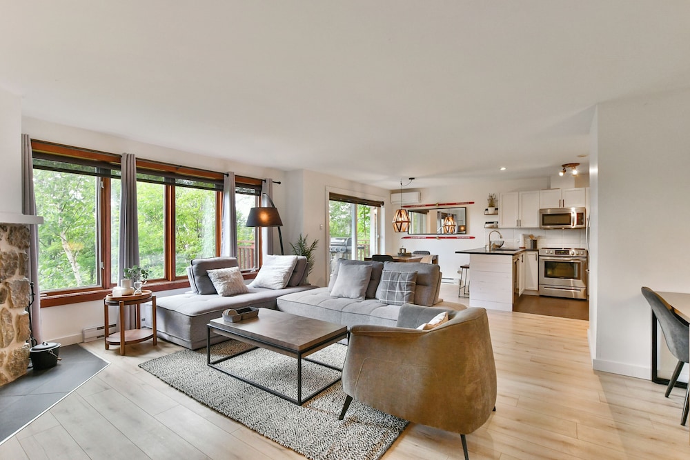 Les Haut Bois Condominiums -RVMT - Image 2