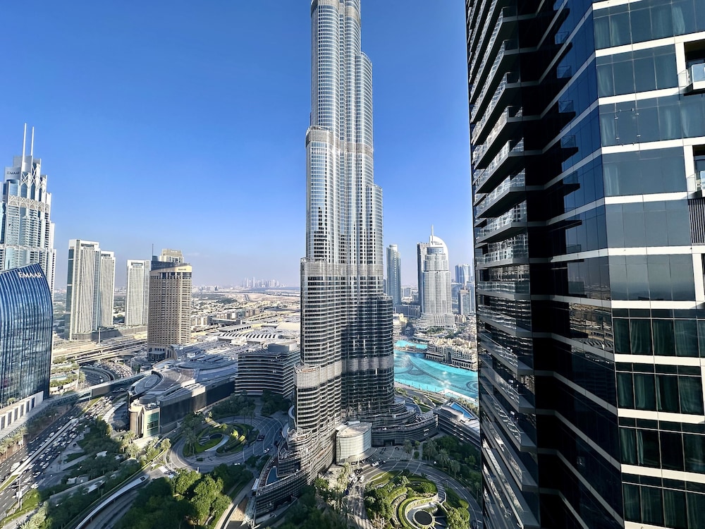 Lux BnB Address Opera I Burj Khalif Views