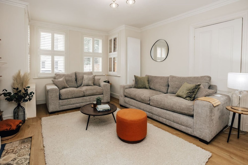 The Kenton in Henley-on-thames