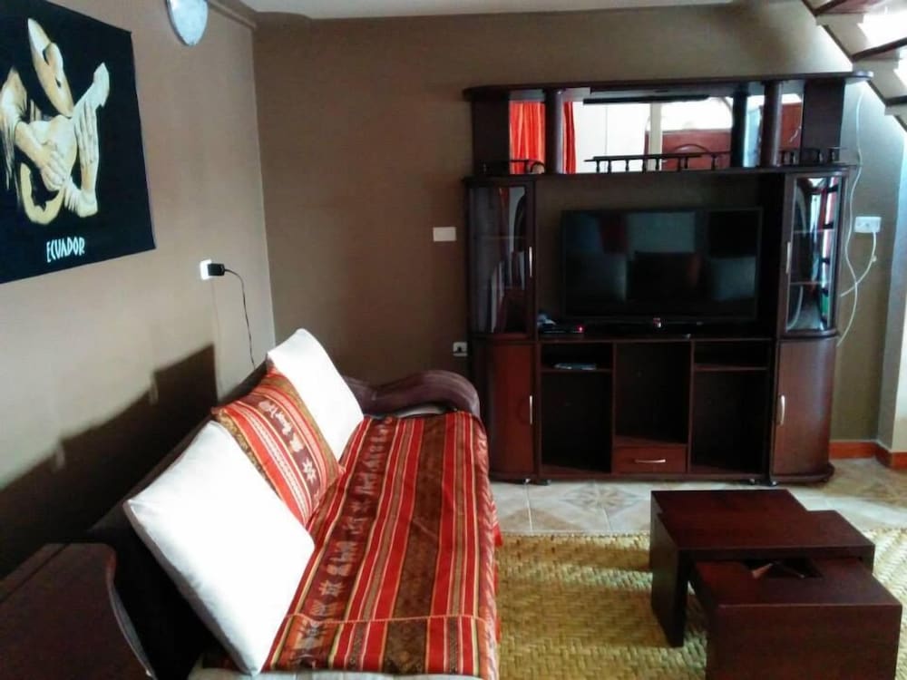 Hostal Otavalos Inn-Hostel