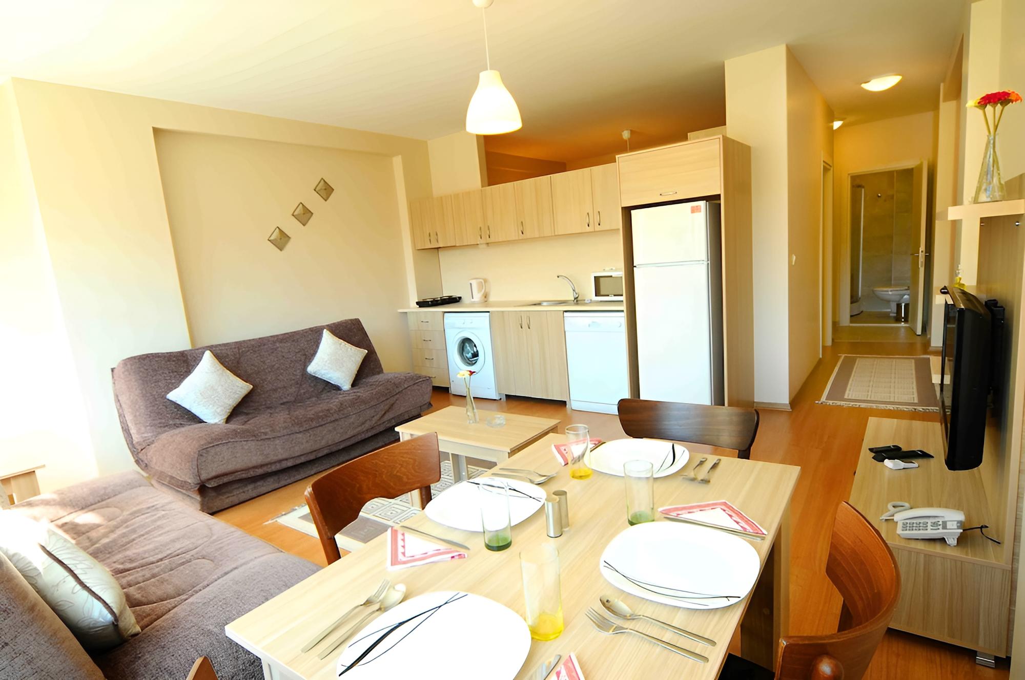 Atrium Suites