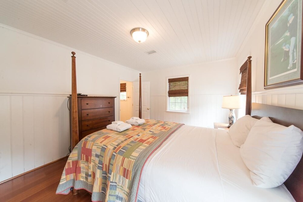 Charleston Vacations - E Huron 308 4 Bedroom Holiday Home By My Ocean Rentals - Property Image 5