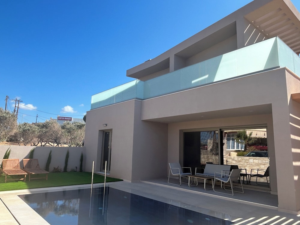 Lumina Sense Villas
