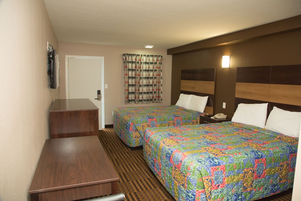 Executive Inn view 5