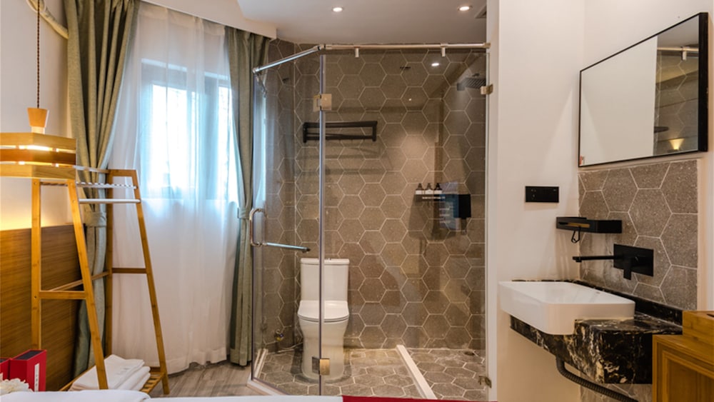 Floral Hotel Sanshengyishu Seaview Villa