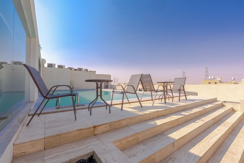 Royal Palace Compound - Al Mounsiah