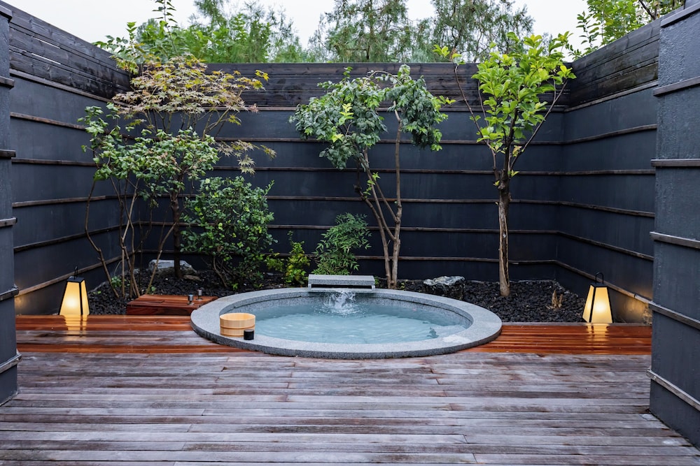 Beijing XiaoTang YiPiao Hot Spring Resort