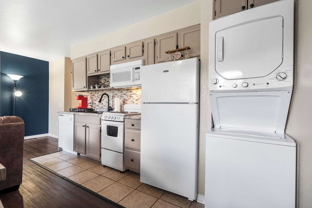 Cozy Escape Stay for 4
