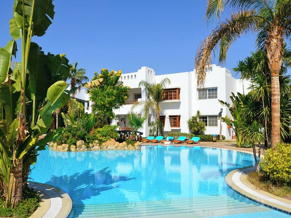 Delta Sharm Apartments