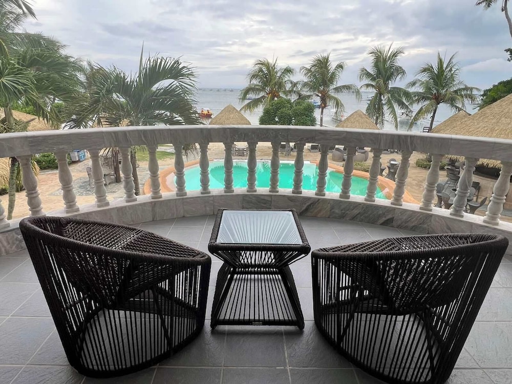 Panglao Pearl Premier White Sand Resort