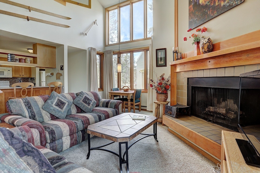 The Pines - Keystone Ski Resort CO Vacation Lodging