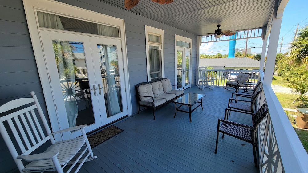 203 Butler Avenue by Tybee Vacation Rentals