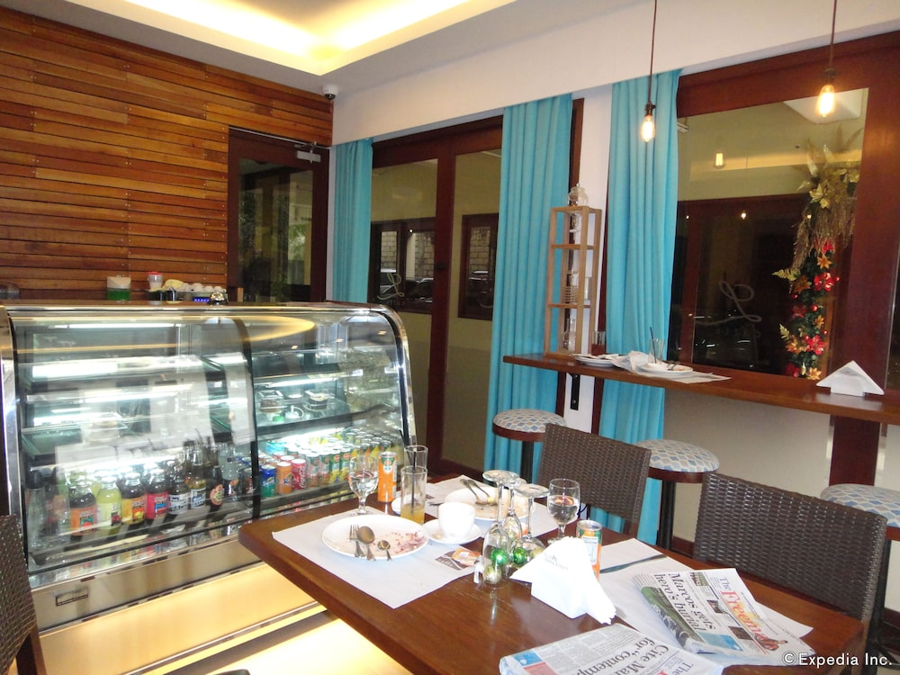 Cebu Vacations - Alba Uno Hotel - Property Image 10