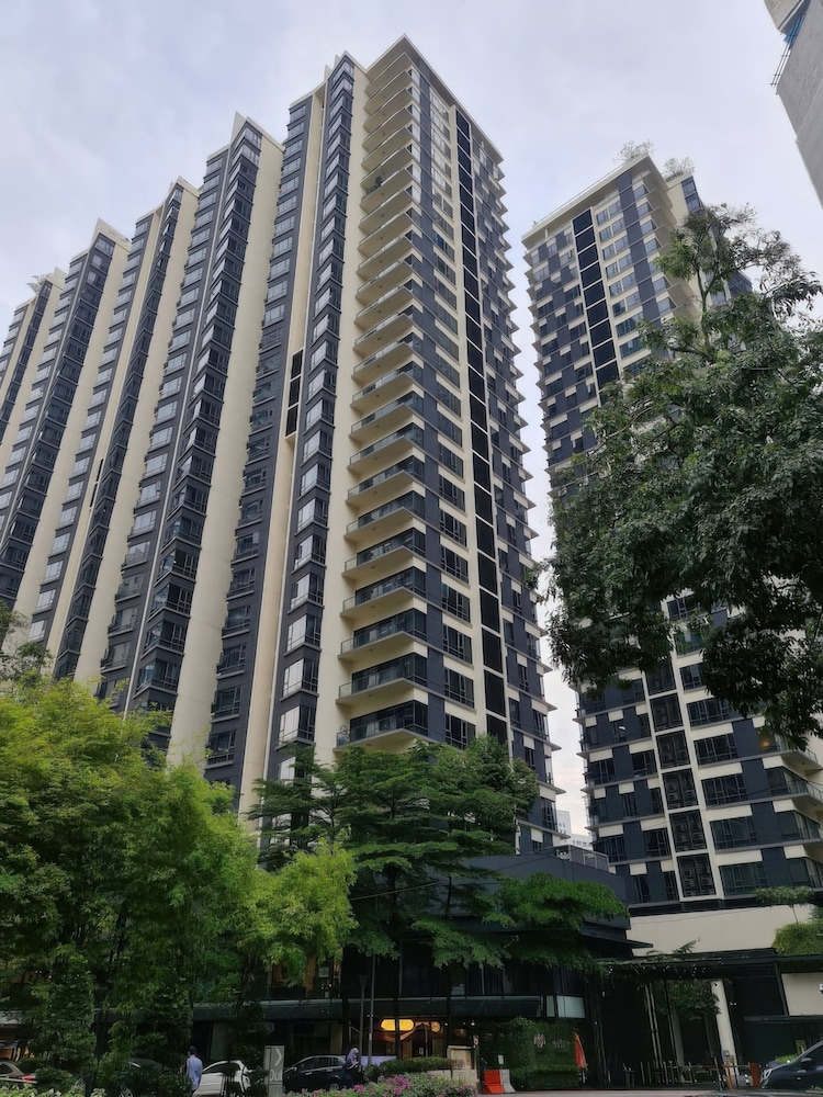 St Mary Residences Luxury Apartments