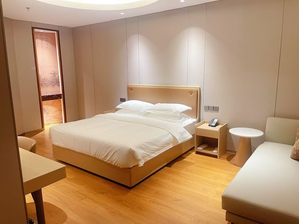 T3E JOY REST LOUNGE