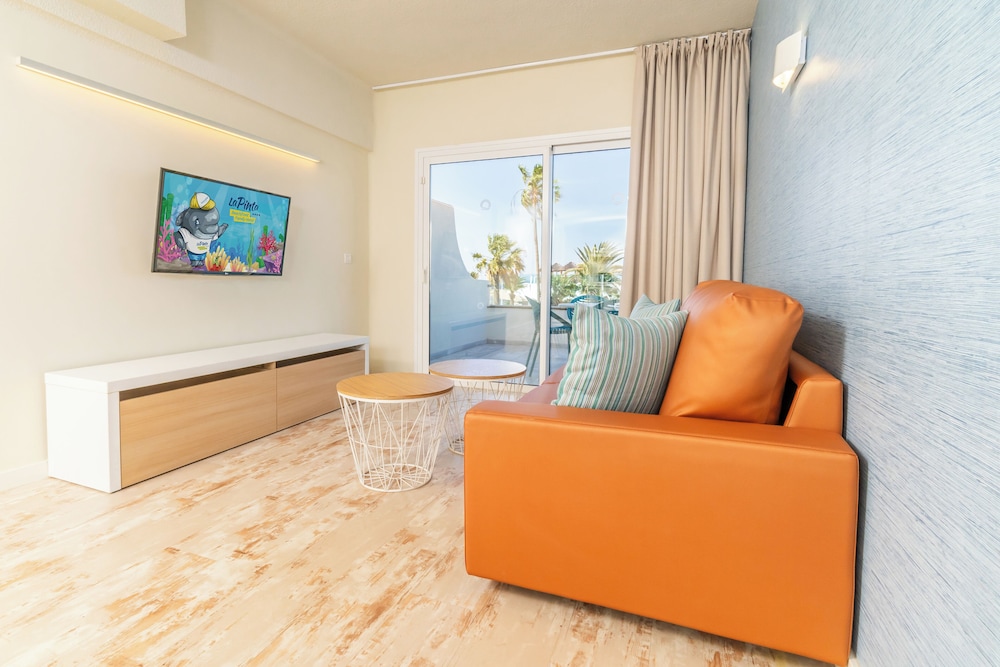 HOVIMA La Pinta Beachfront Family Hotel