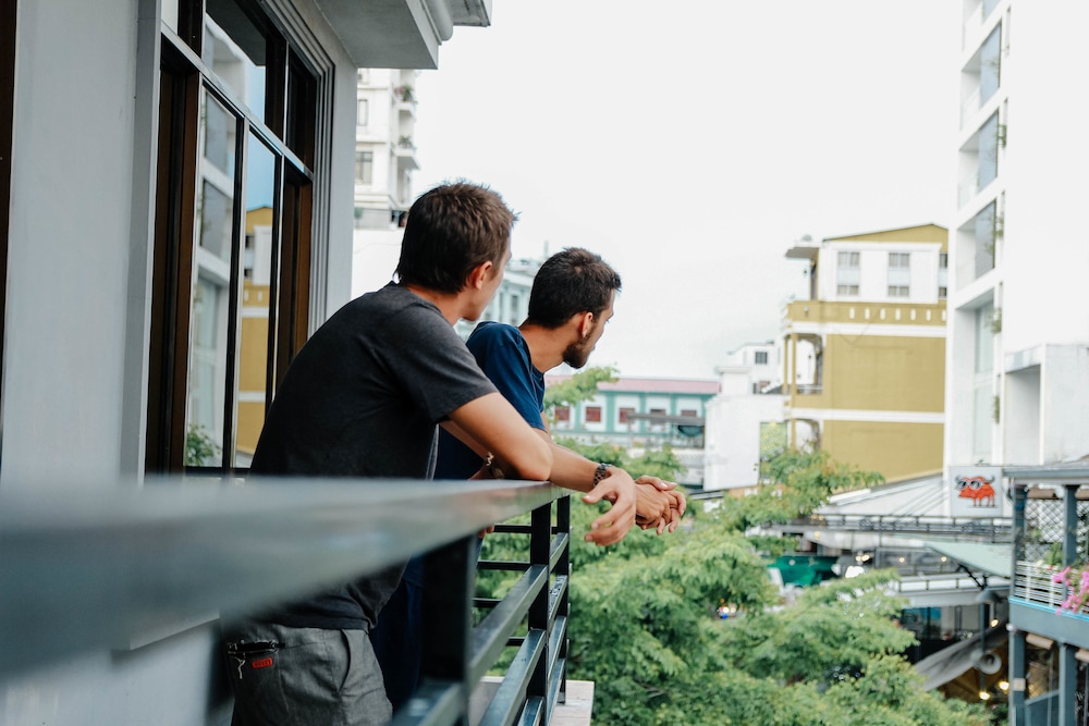 DMZ Hostel Hue