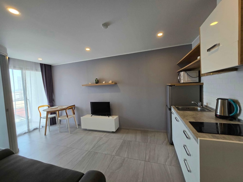 Bay Breeze 1 Bed T2-415