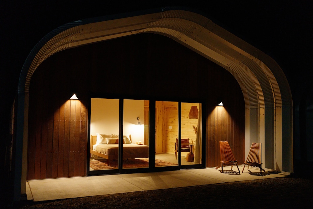 Alamosa Vacations - Frontier Drive Inn - Property Image 5