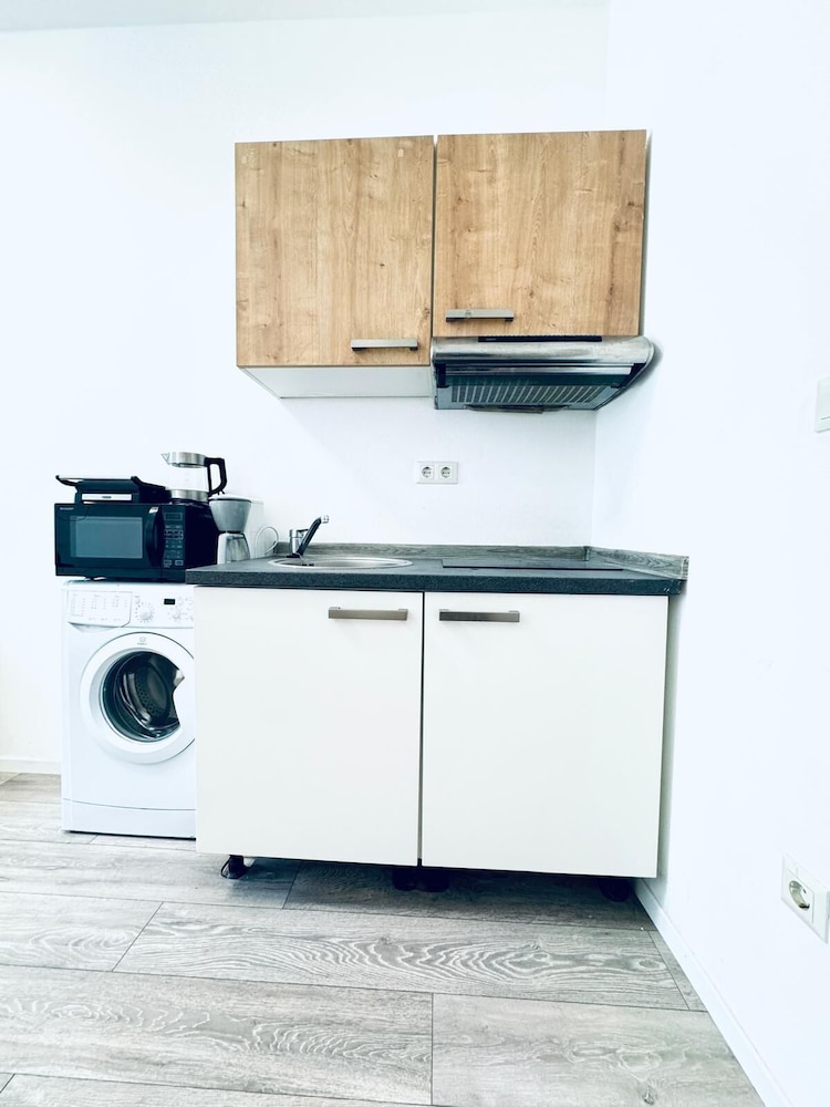 Cozy and Affordable Palace Studio