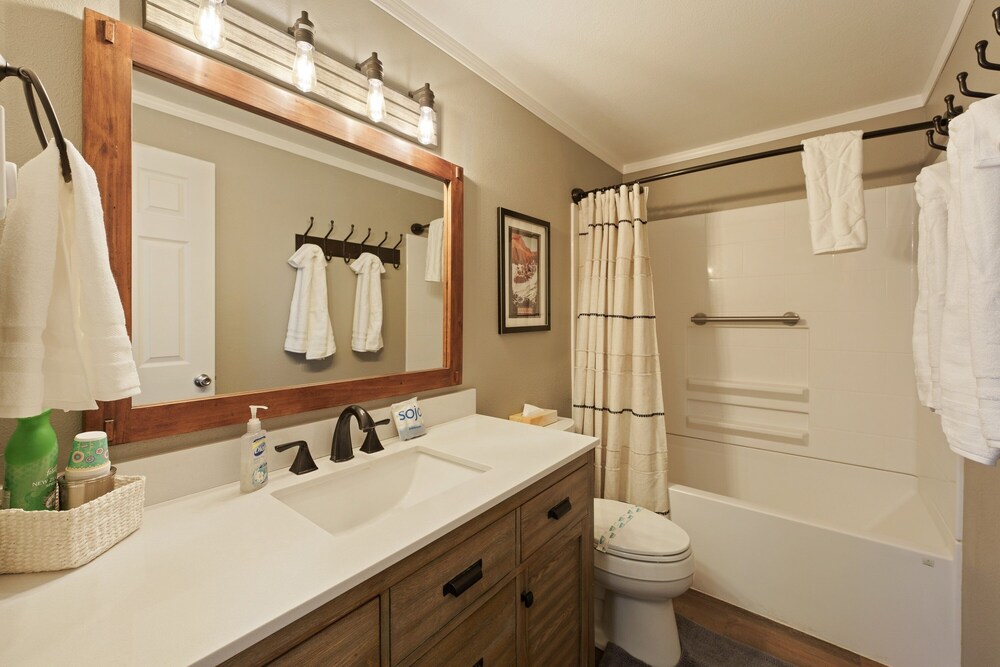 8 East Butte Ln 3 Bedroom Home