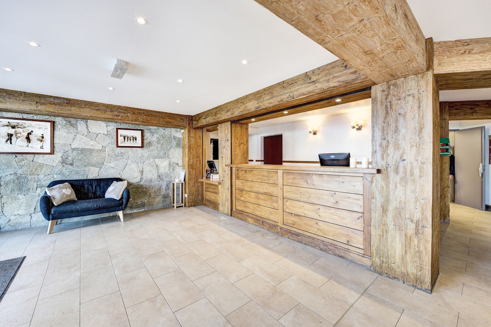 Pierre & Vacances Residence L'Albane view 3