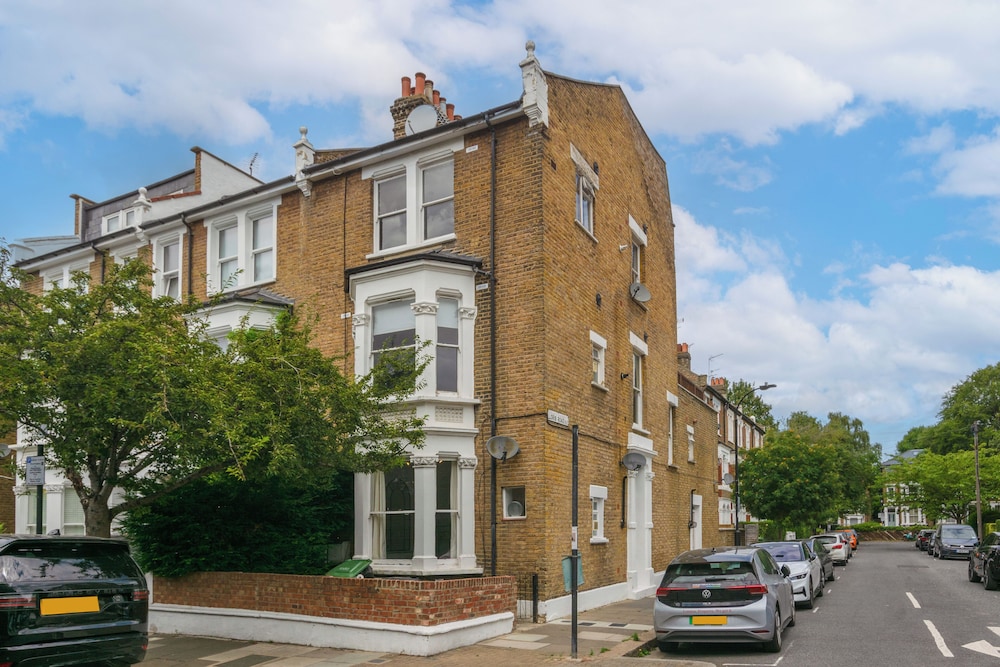 Lena Gardens Apartments Hammersmith