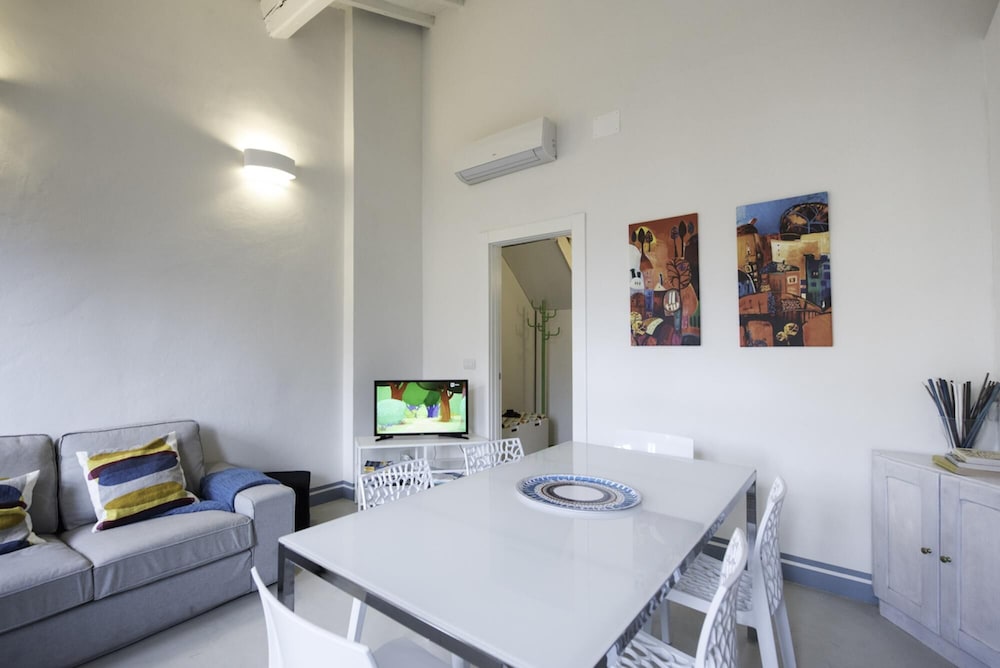 Faenza 73 in Firenze