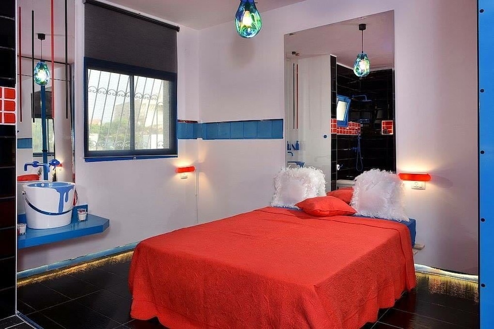 hotel room