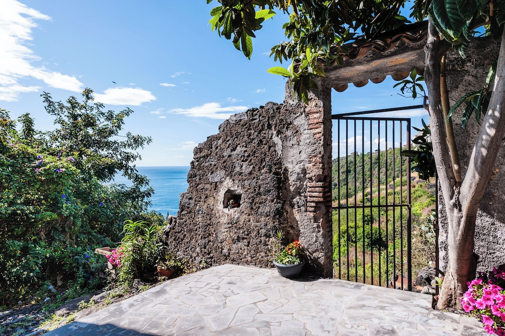Terra e Mare Apartment